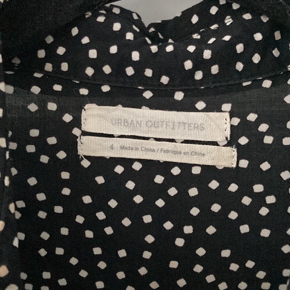 Urban Outfitters romper - Picture 4 of 6